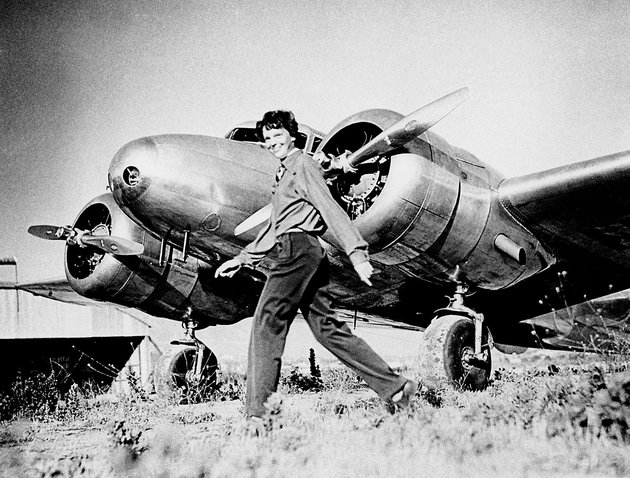 Legendás Lockheed gépével, amellyel körberepülte (volna) a Földet